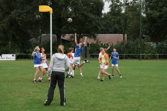 Korfbal C2  14 september-023.JPG